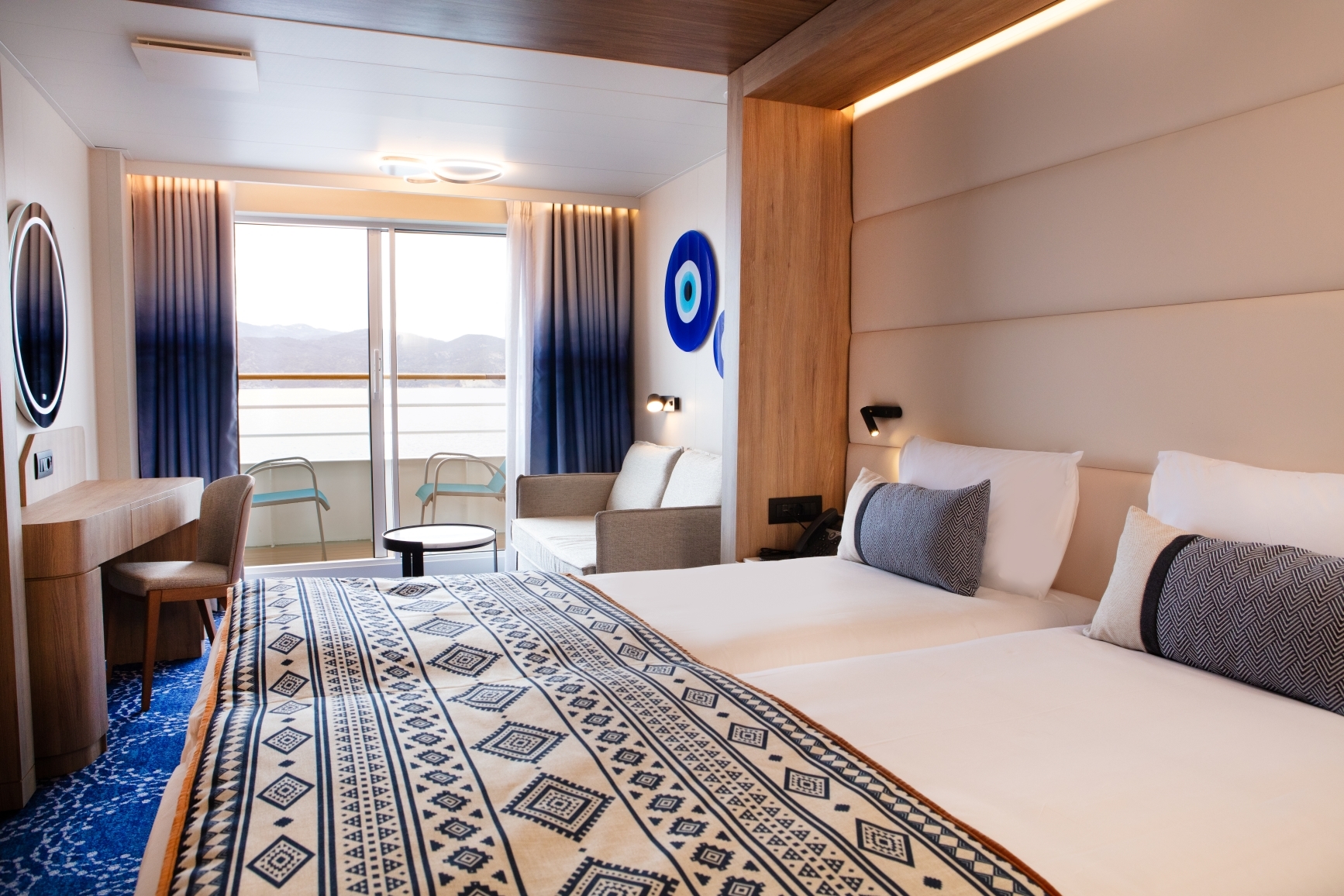 Encore, Backstage & Headliner Suites cabin preview
