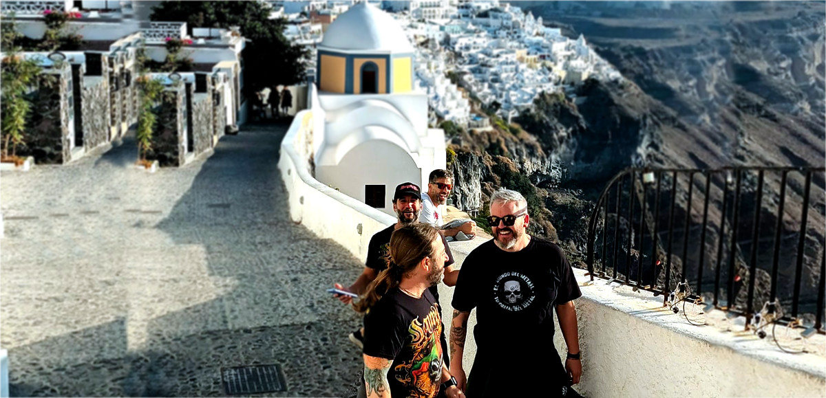 Saurom_santorini_MMC25